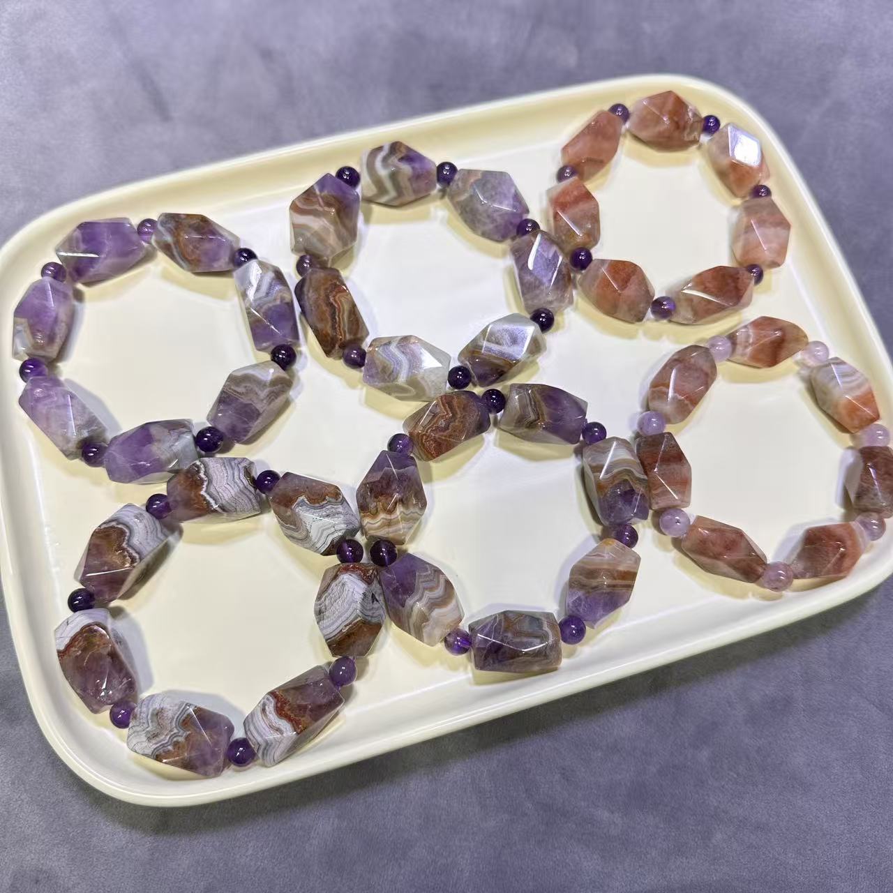 Bracciale in agata naturale AA - Crystal Bead Mix recensione e prezzo